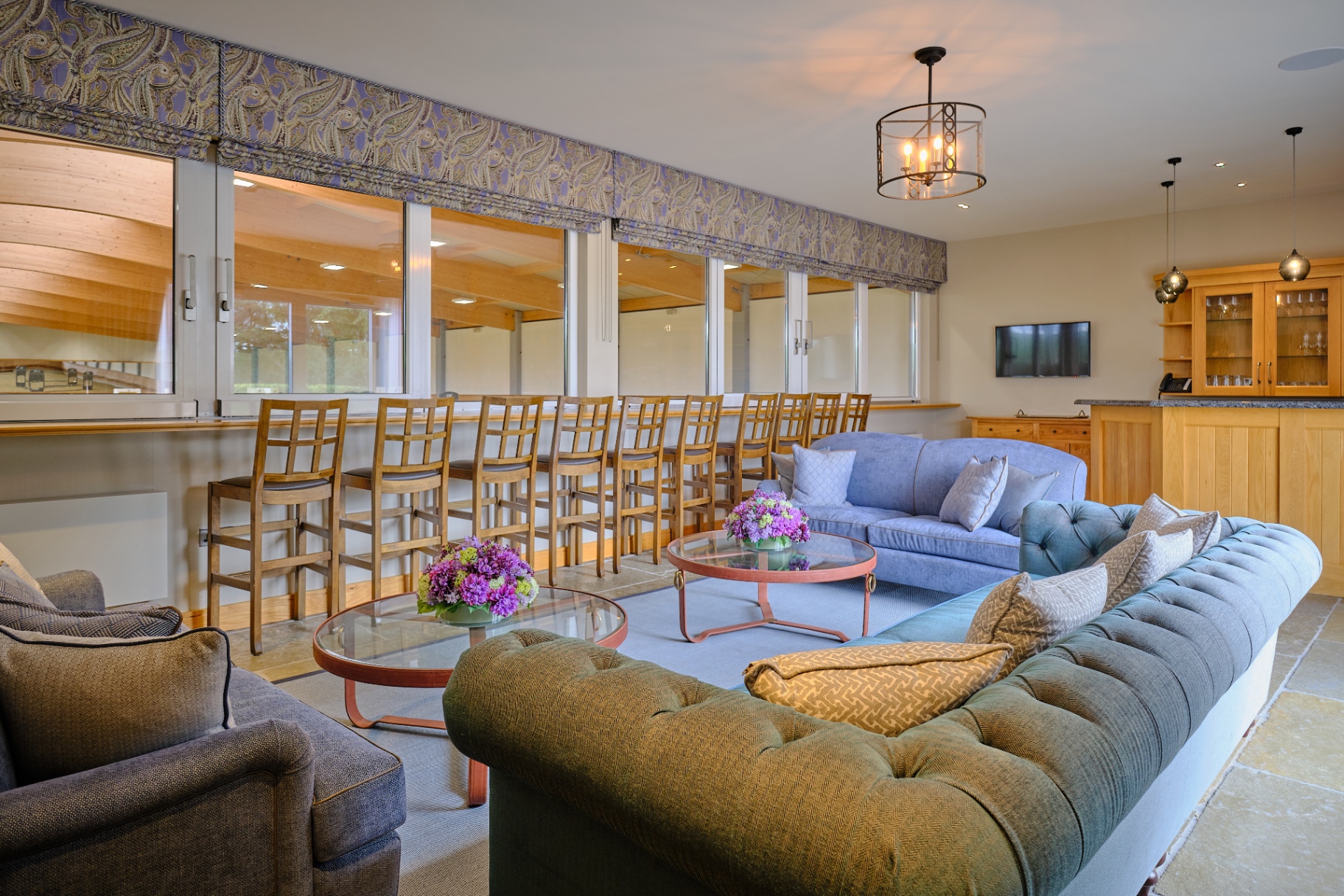 Viewing lounge